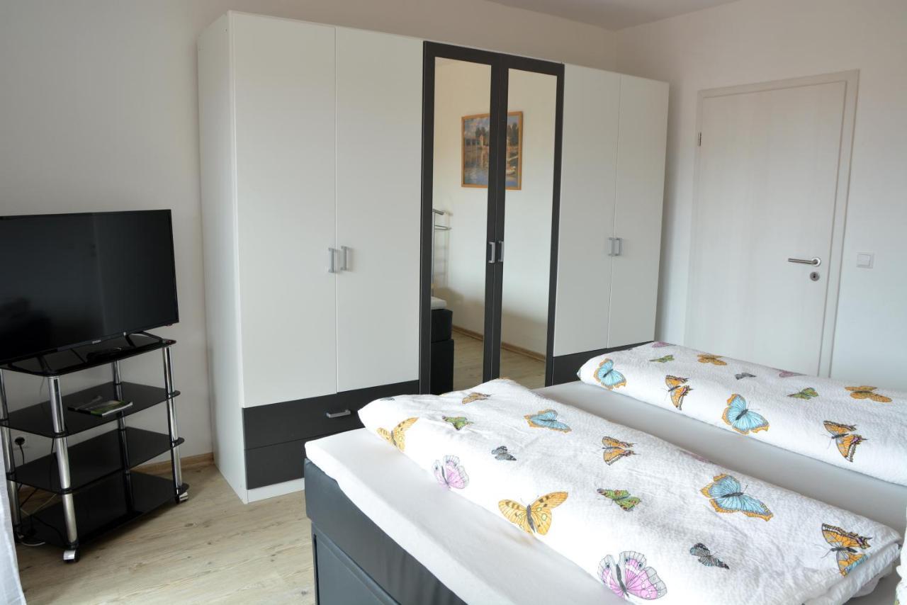 Ferienwohnung Lakewinds Meersburg Exteriör bild